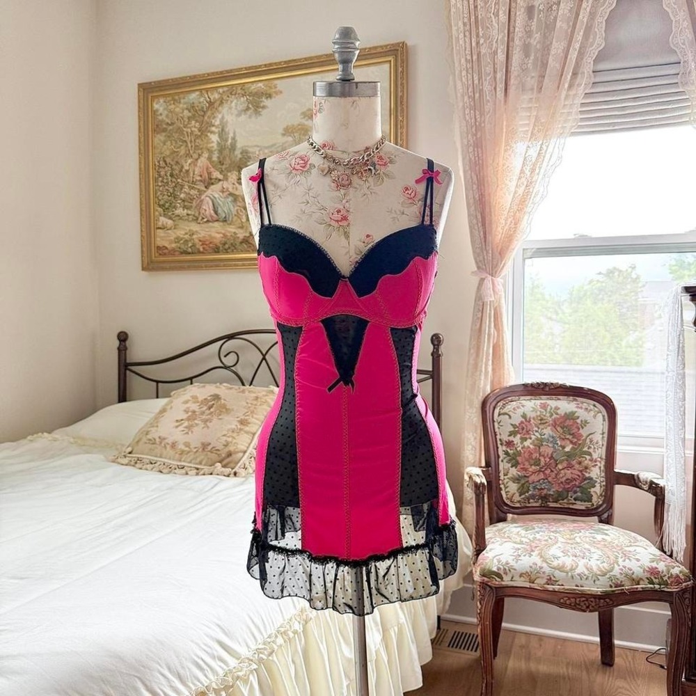 Pink mini dress  Y2K hot pink and black bustier mini‎ dress Native